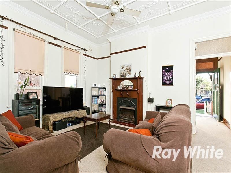 82 Fleet Street, Carlton NSW 2218