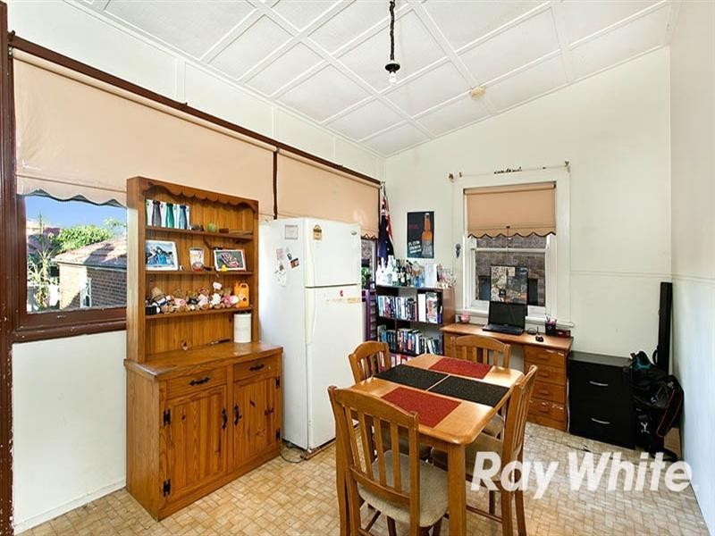 82 Fleet Street, Carlton NSW 2218