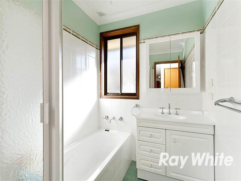 4/33 Gardinia Street, Beverly Hills NSW 2209