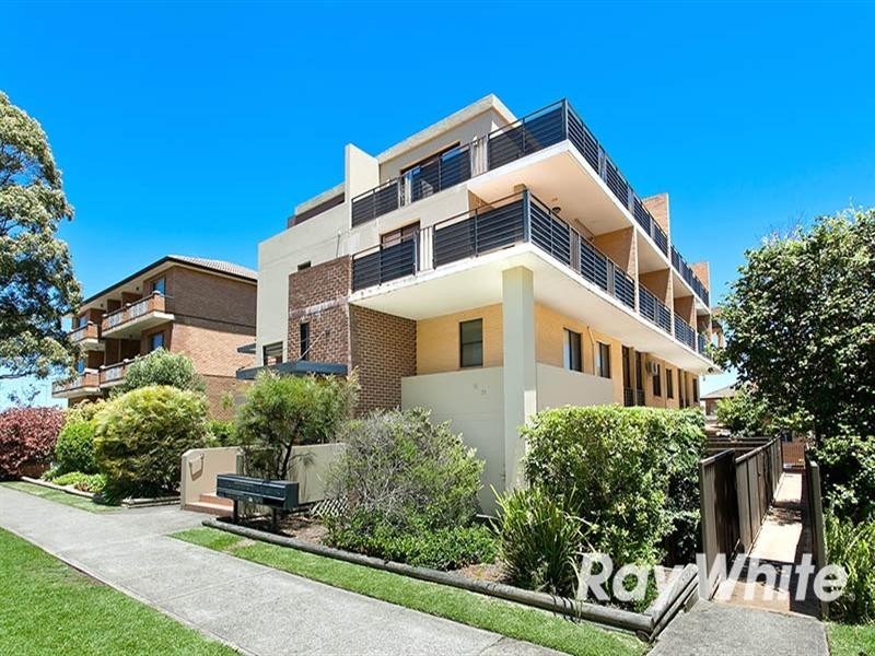 8/31-33 Woids Avenue, Hurstville NSW 2220
