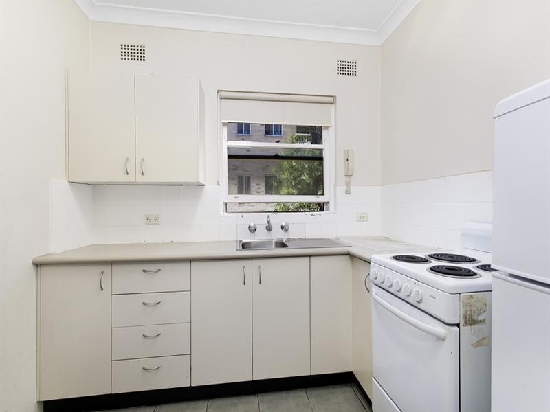 1/23 Gloucester Road, Hurstville NSW 2220