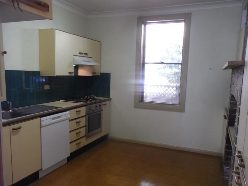 76 Botany Street, Carlton NSW 2218