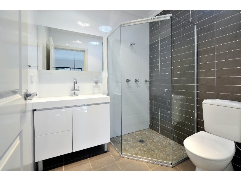 14 River Road, Oatley NSW 2223