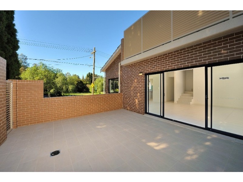 14 River Road, Oatley NSW 2223