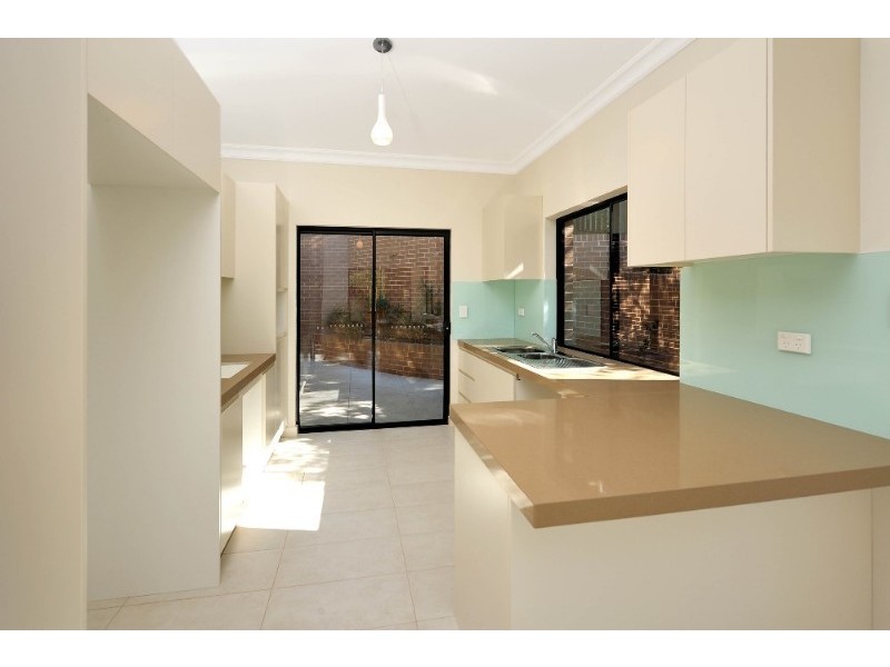 14 River Road, Oatley NSW 2223