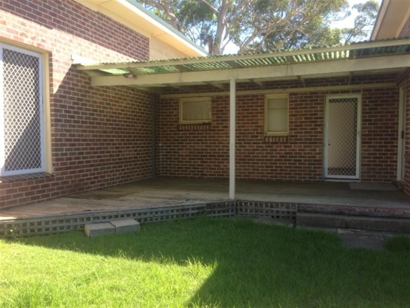 48 Johnstone Street, Peakhurst NSW 2210