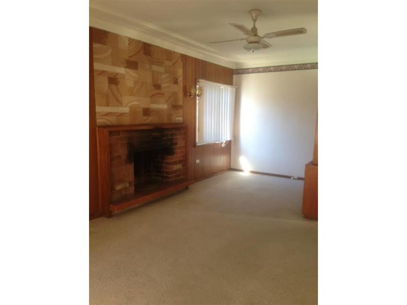 48 Johnstone Street, Peakhurst NSW 2210