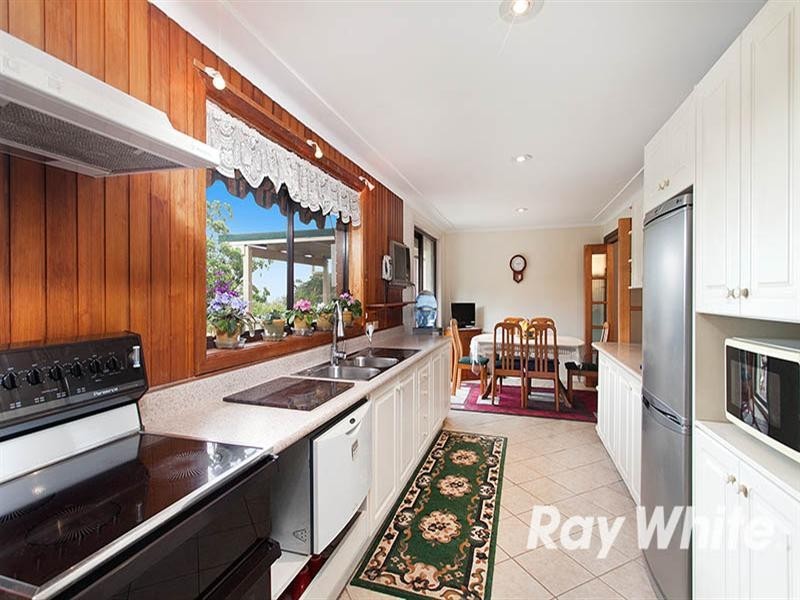 13 Jane Place, Heathcote NSW 2233