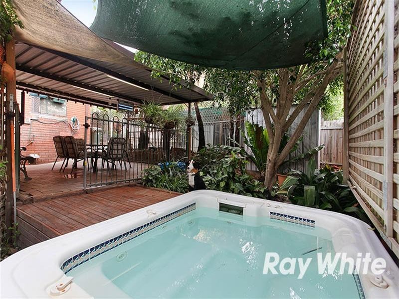 13 Jane Place, Heathcote NSW 2233