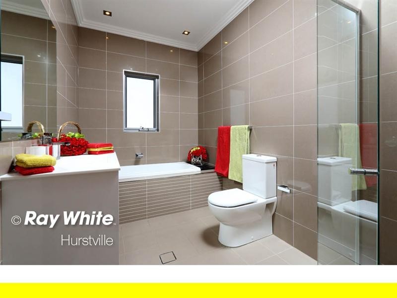 7 Miller Street, Kingsgrove NSW 2208