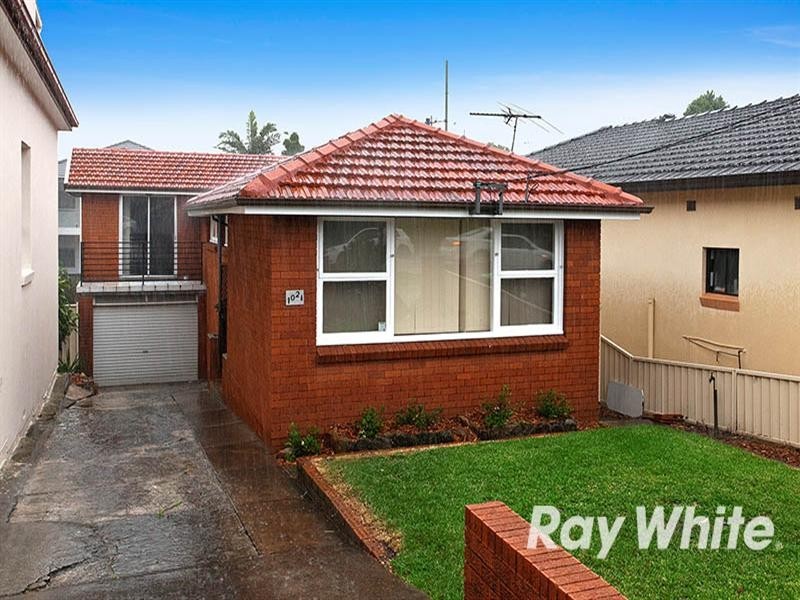 102a Patrick Street, Hurstville NSW 2220