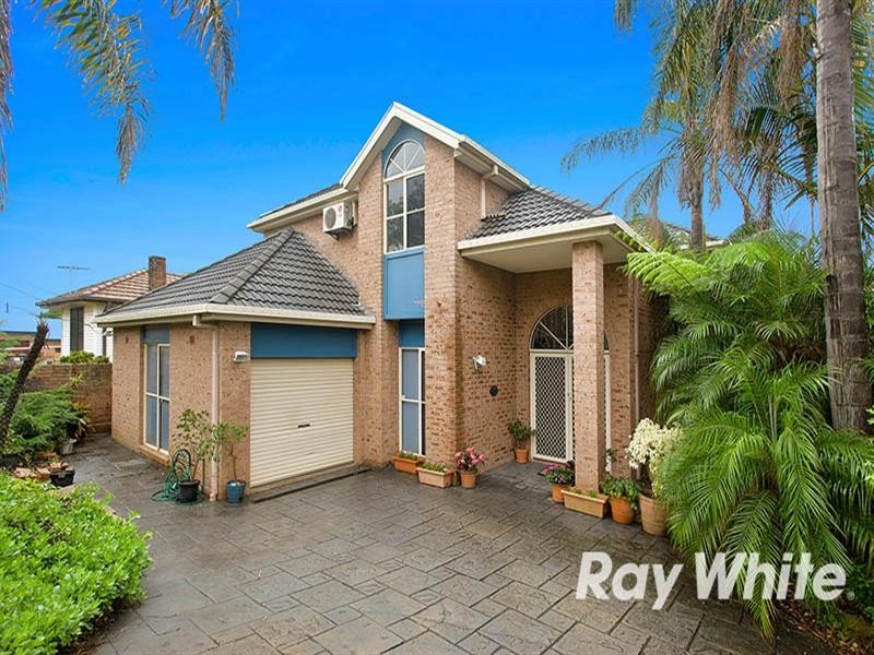 18 Peake Parade, Peakhurst NSW 2210