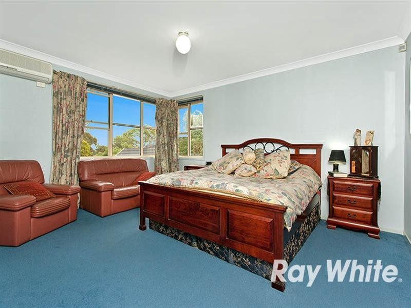 18 Peake Parade, Peakhurst NSW 2210