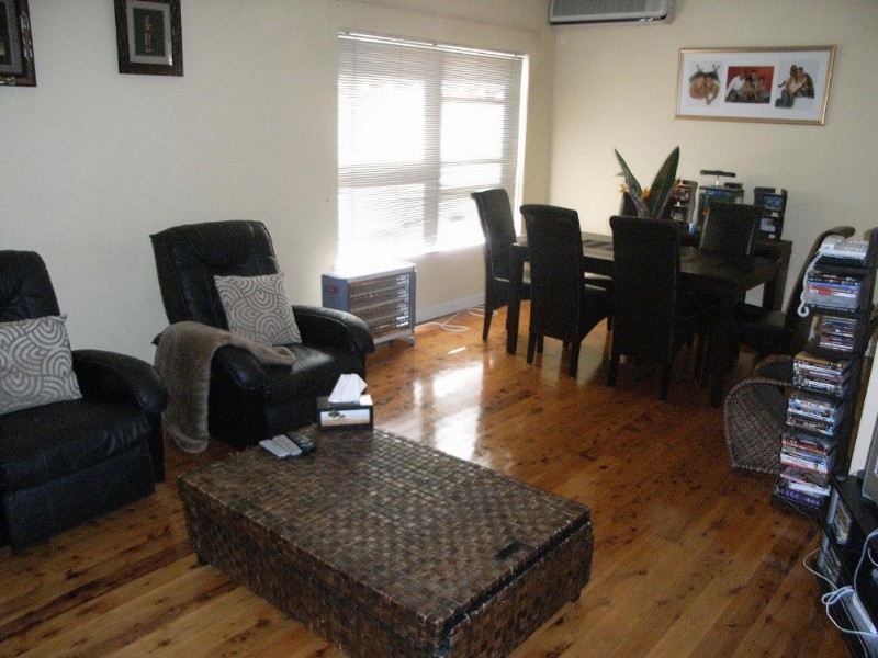 6 Enoggera Road, Beverly Hills NSW 2209