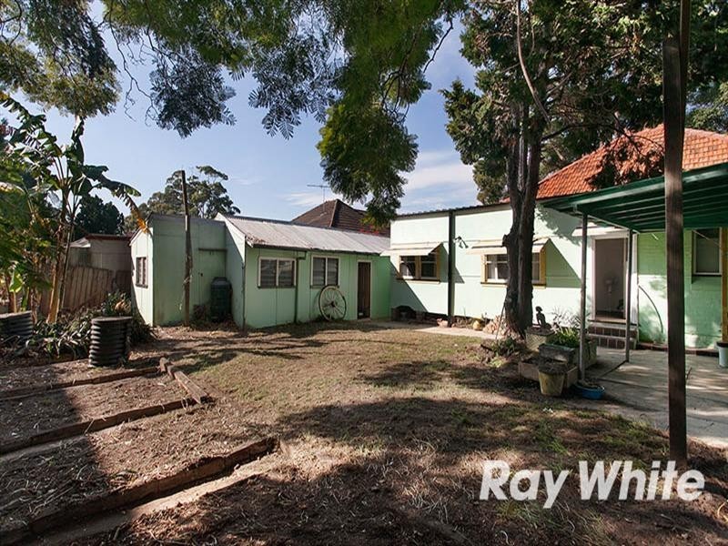 25 Nielsen Avenue, Carlton NSW 2218