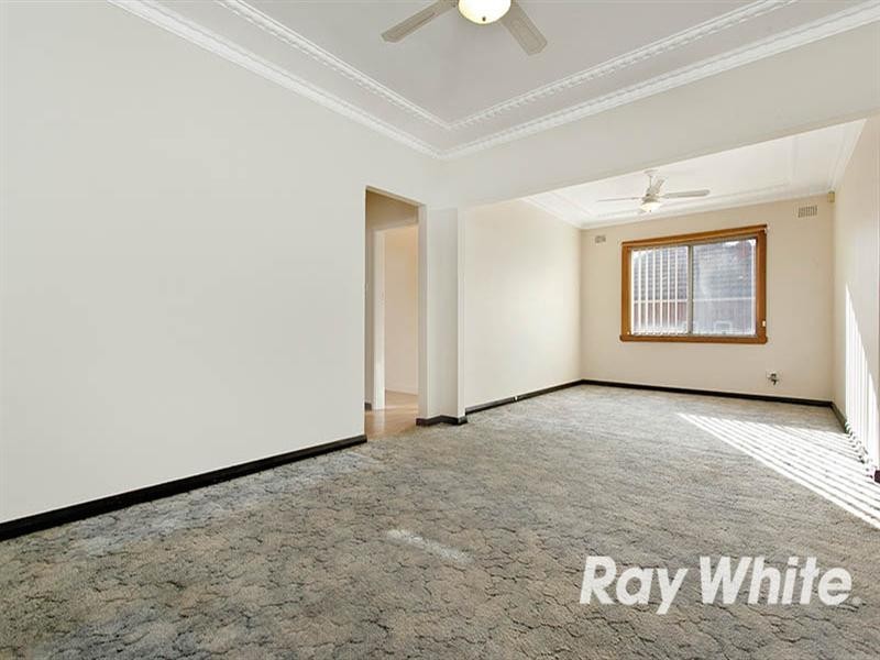 57 St Elmo Parade, Kingsgrove NSW 2208