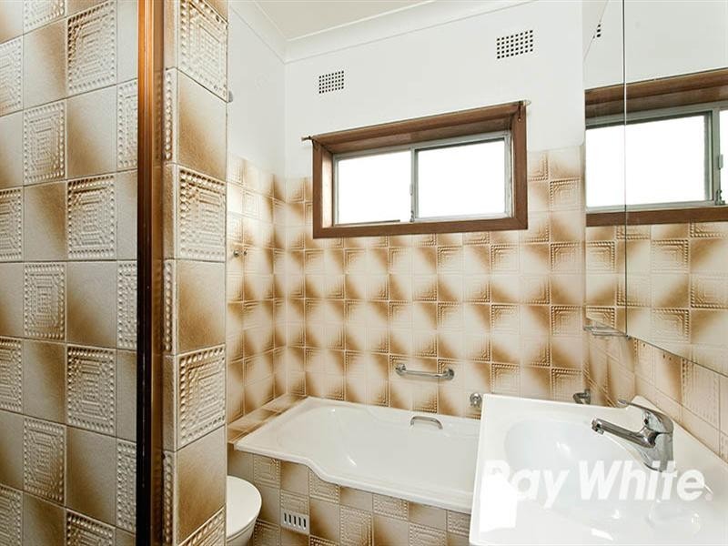 57 St Elmo Parade, Kingsgrove NSW 2208