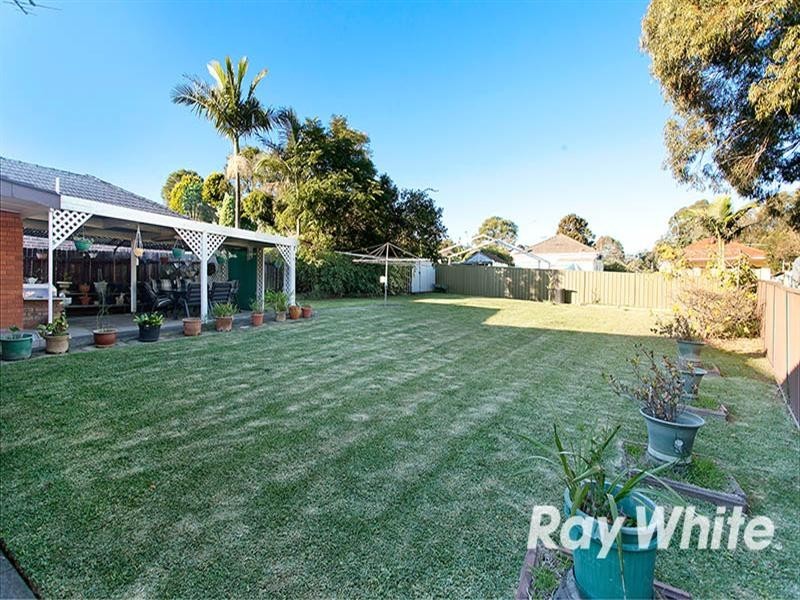 30 Mazarin Street, Riverwood NSW 2210