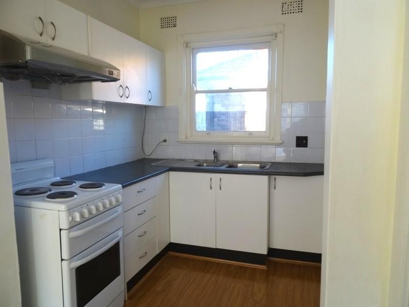 16 Chisholm Avenue, Clemton Park NSW 2206
