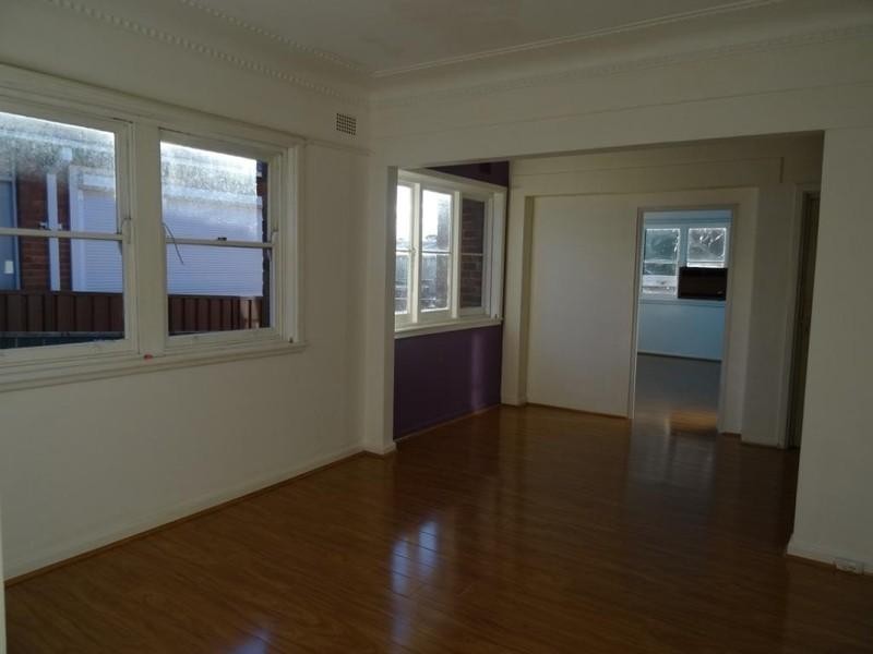 16 Chisholm Avenue, Clemton Park NSW 2206