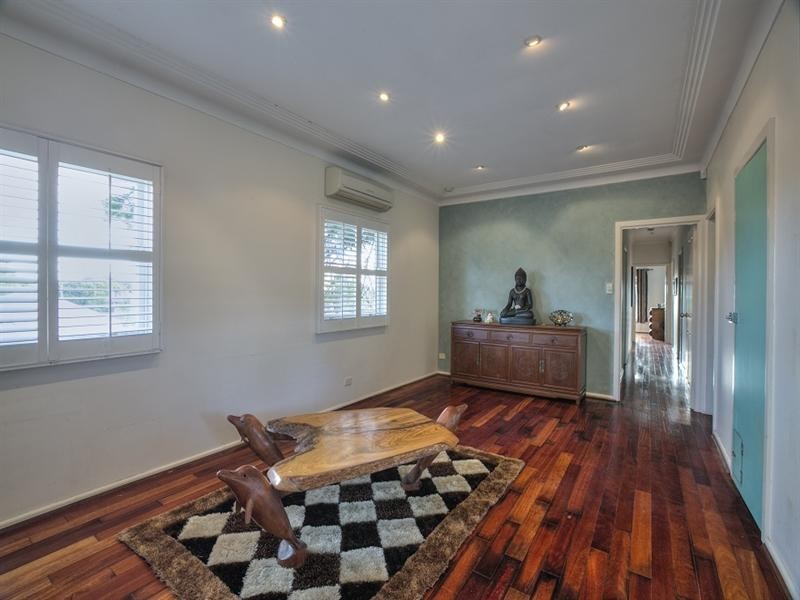 2a Young Street, Penshurst NSW 2222