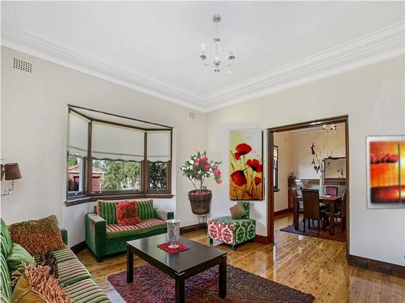 66 Ponyara Road, Beverly Hills NSW 2209