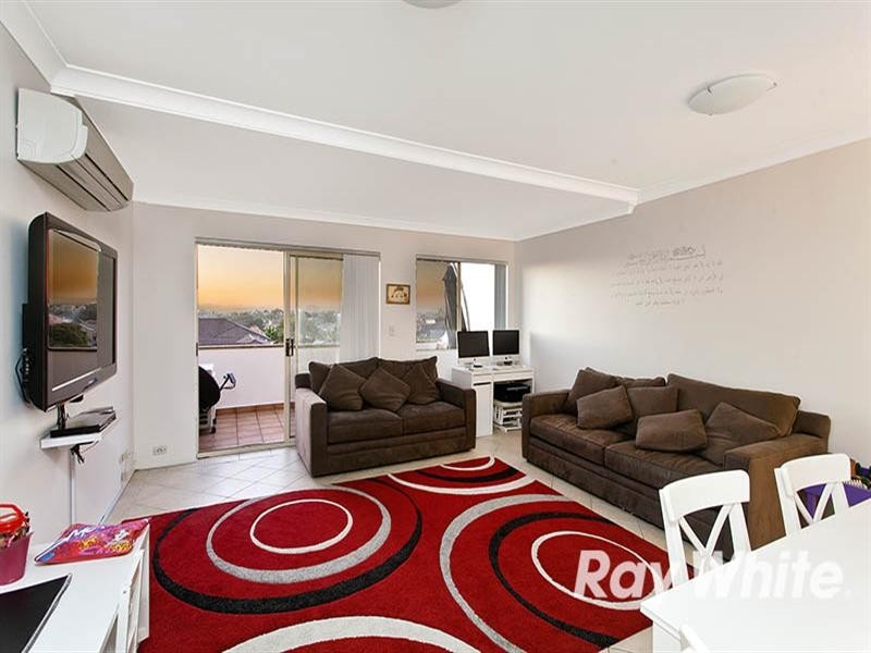 5/437 Forest Road, Bexley NSW 2207