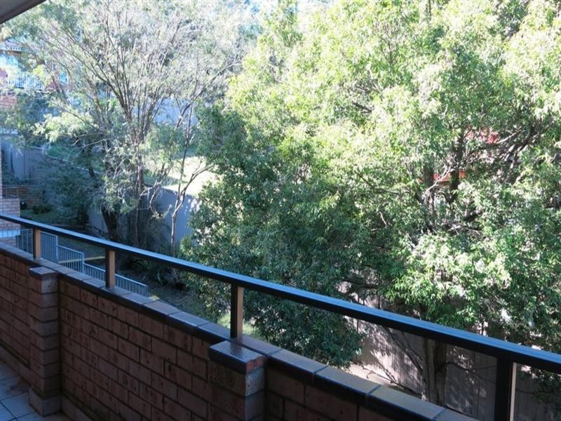 4/4 Alma Street, Hurstville NSW 2220