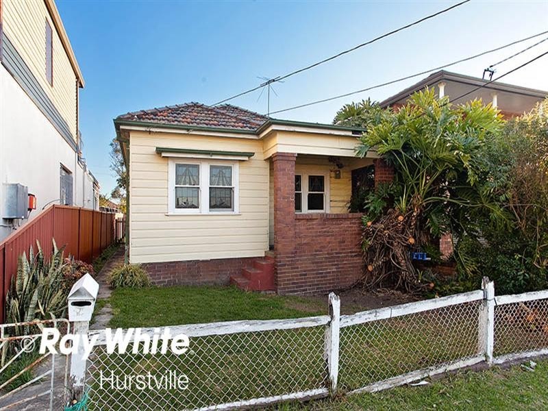 121 Carrington Avenue, Hurstville NSW 2220