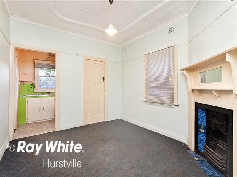 121 Carrington Avenue, Hurstville NSW 2220