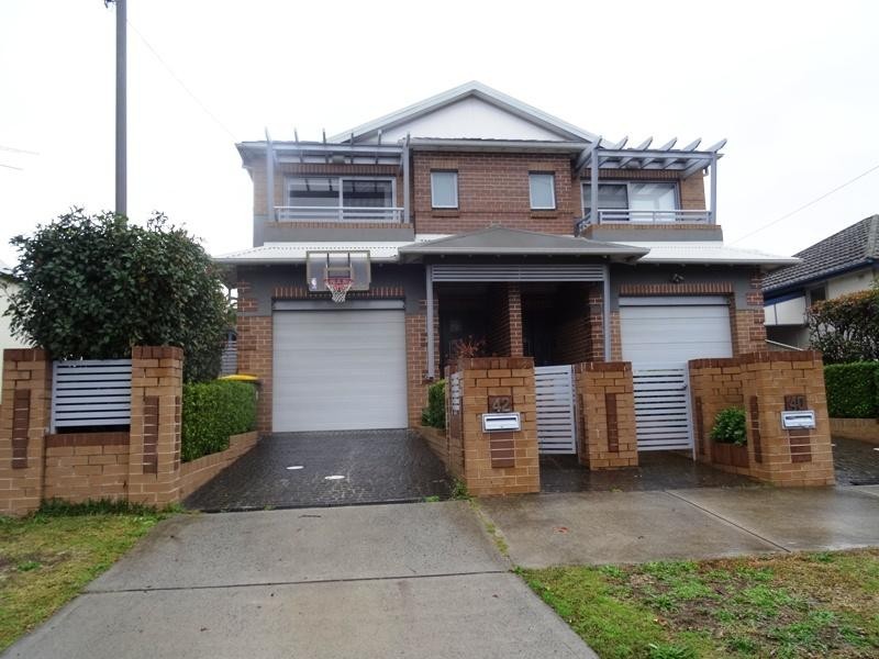 42 Broughton Street, Mortdale NSW 2223