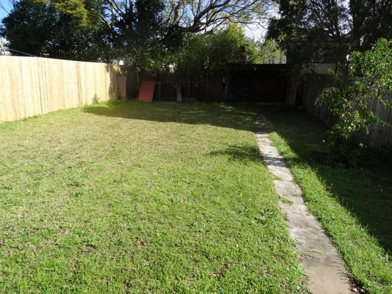 111 Dora Street, Hurstville NSW 2220