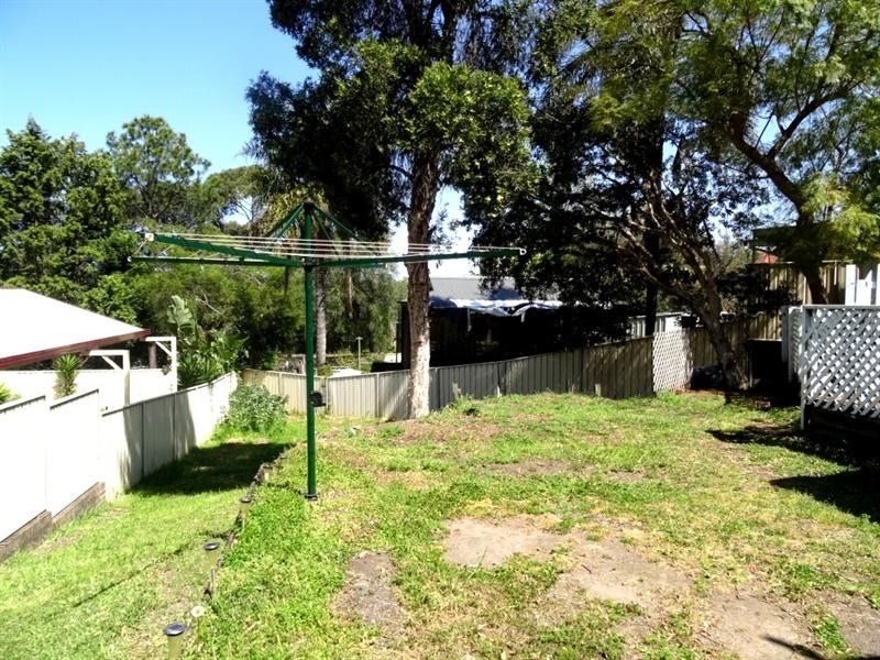 13 Balmoral Road, Mortdale NSW 2223