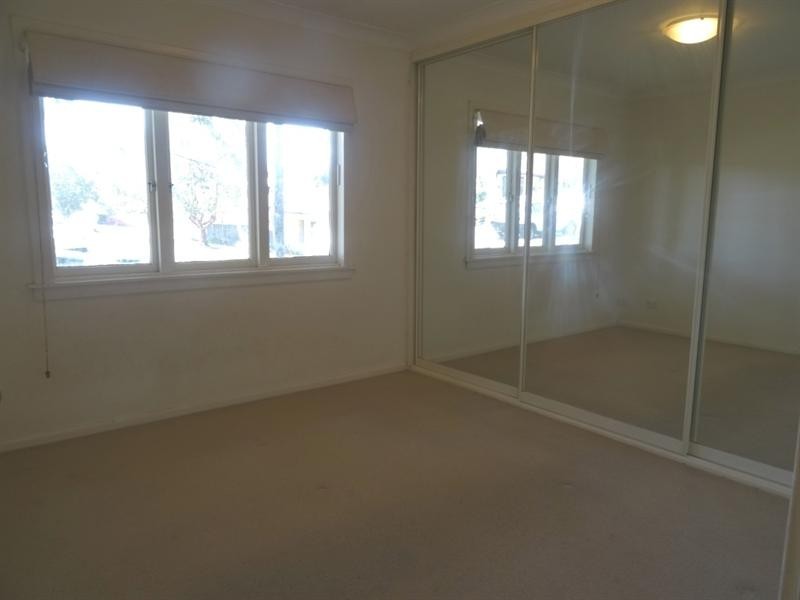 13 Balmoral Road, Mortdale NSW 2223