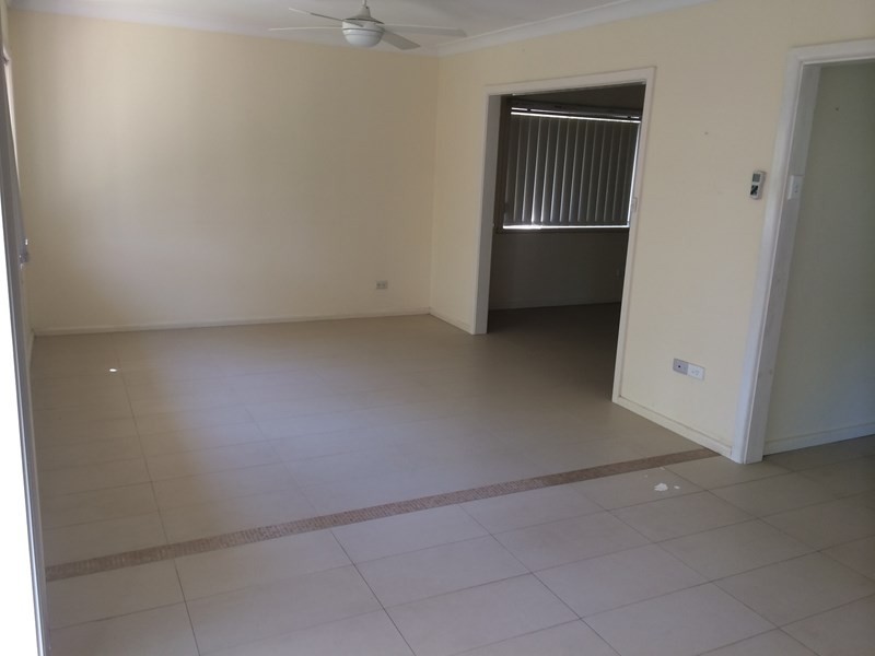 40 Lawrence Street, Peakhurst NSW 2210