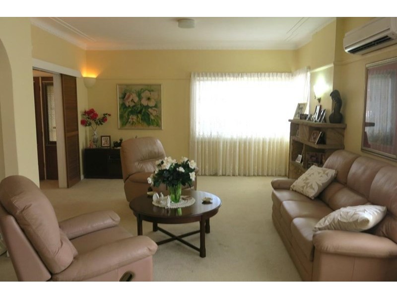 32A Carwar Avenue, Carss Park NSW 2221