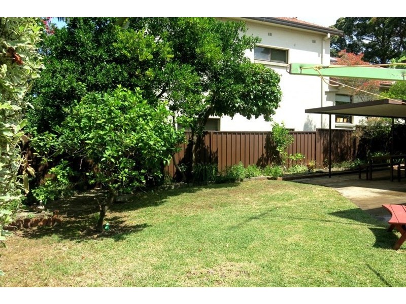32A Carwar Avenue, Carss Park NSW 2221