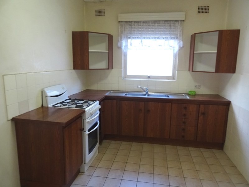 12 Gloucester Avenue, Burwood NSW 2134