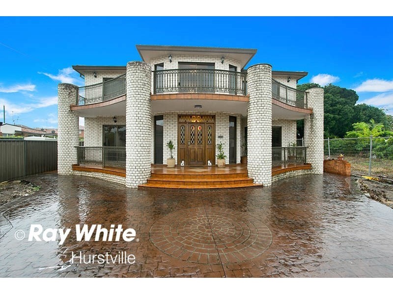 200 West Street, Blakehurst NSW 2221