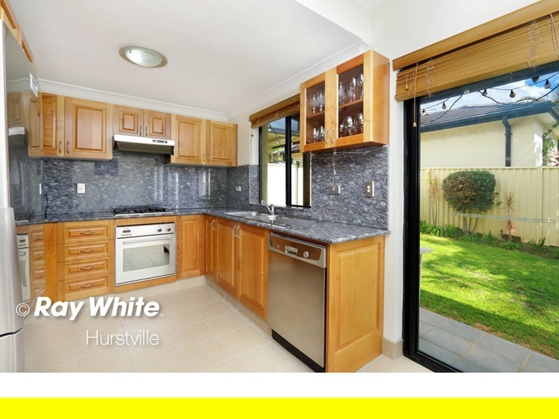 2/111 Moorefields Road, Roselands NSW 2196