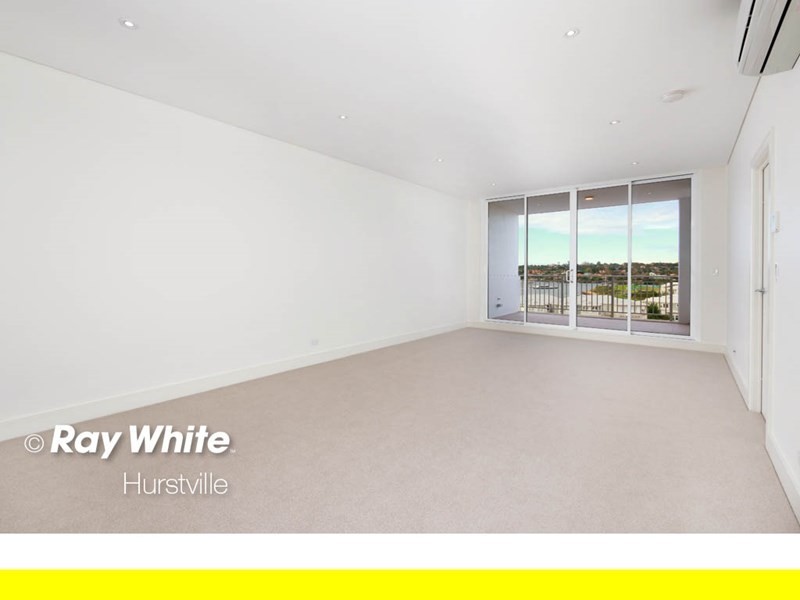 304/18 Woodland Avenue, Breakfast Point NSW 2137
