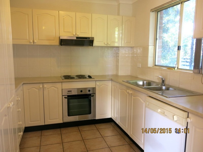 3/90 QUEENS Road, Hurstville NSW 2220