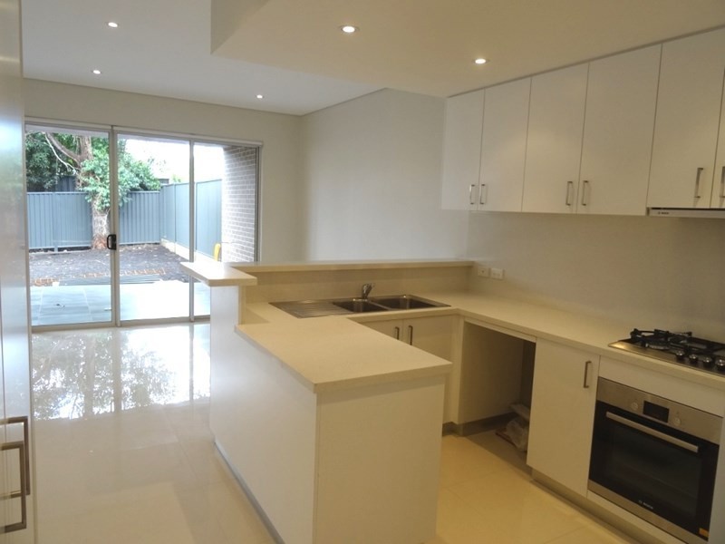 28a Universal Street, Mortdale NSW 2223