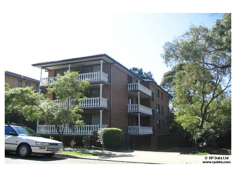 1/30 Gloucester Road, Hurstville NSW 2220