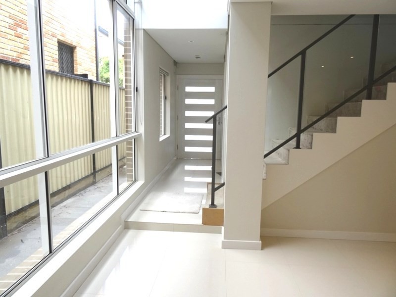 28 Universal Street, Mortdale NSW 2223