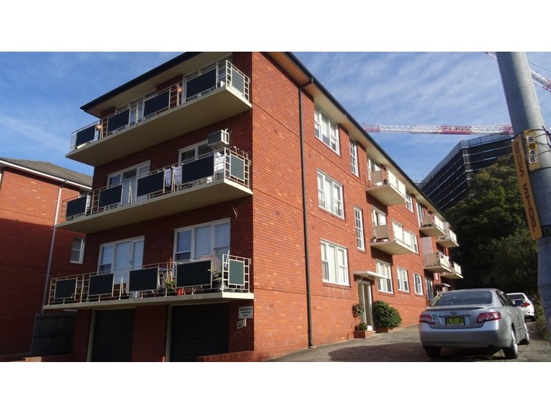 4/27 Gloucester Road, Hurstville NSW 2220