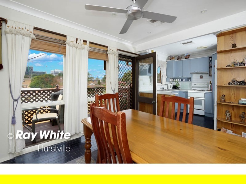 2/51 Millett Street, Hurstville NSW 2220