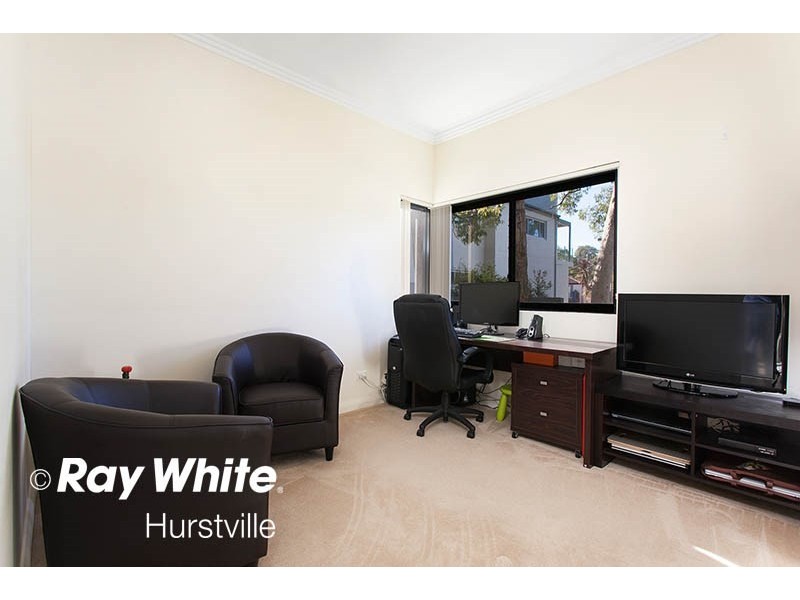 4/11 Merriman Avenue, Kyle Bay NSW 2221