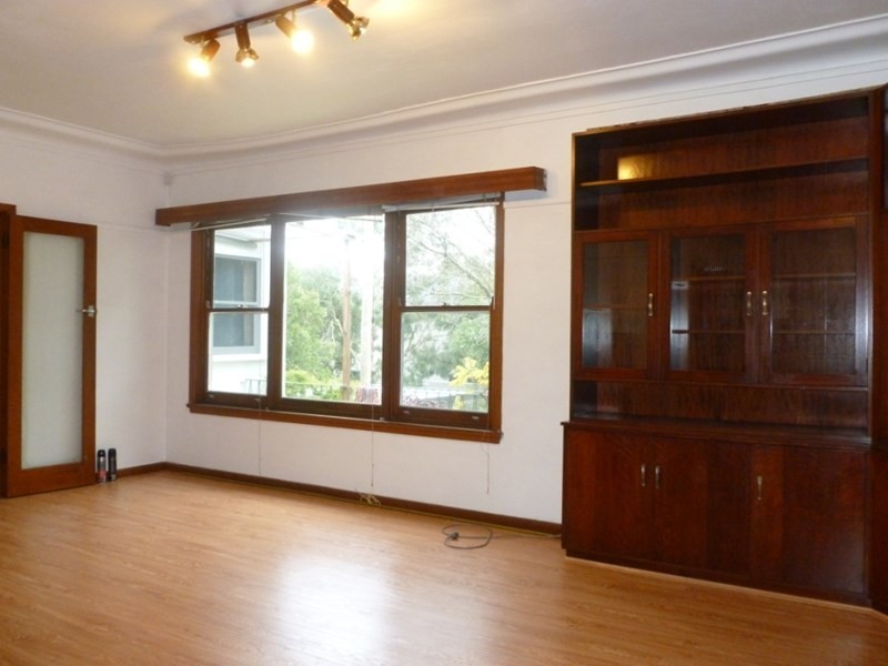 13 Rostrov Street, Penshurst NSW 2222