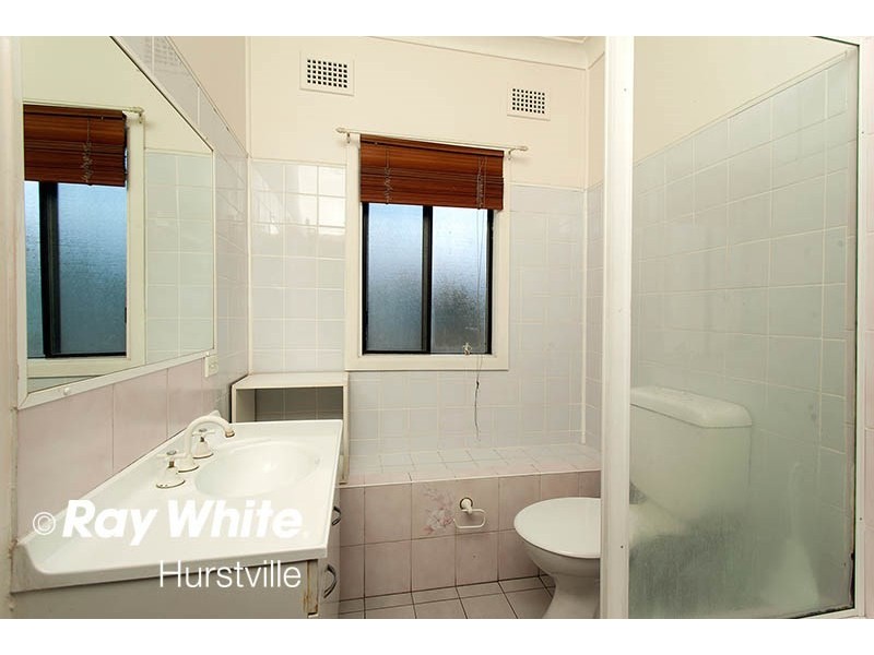 1 Isaac Street, Peakhurst NSW 2210